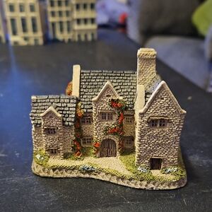 Blackfriars Grange By David Winter Miniature Stone Cottage Figurine
